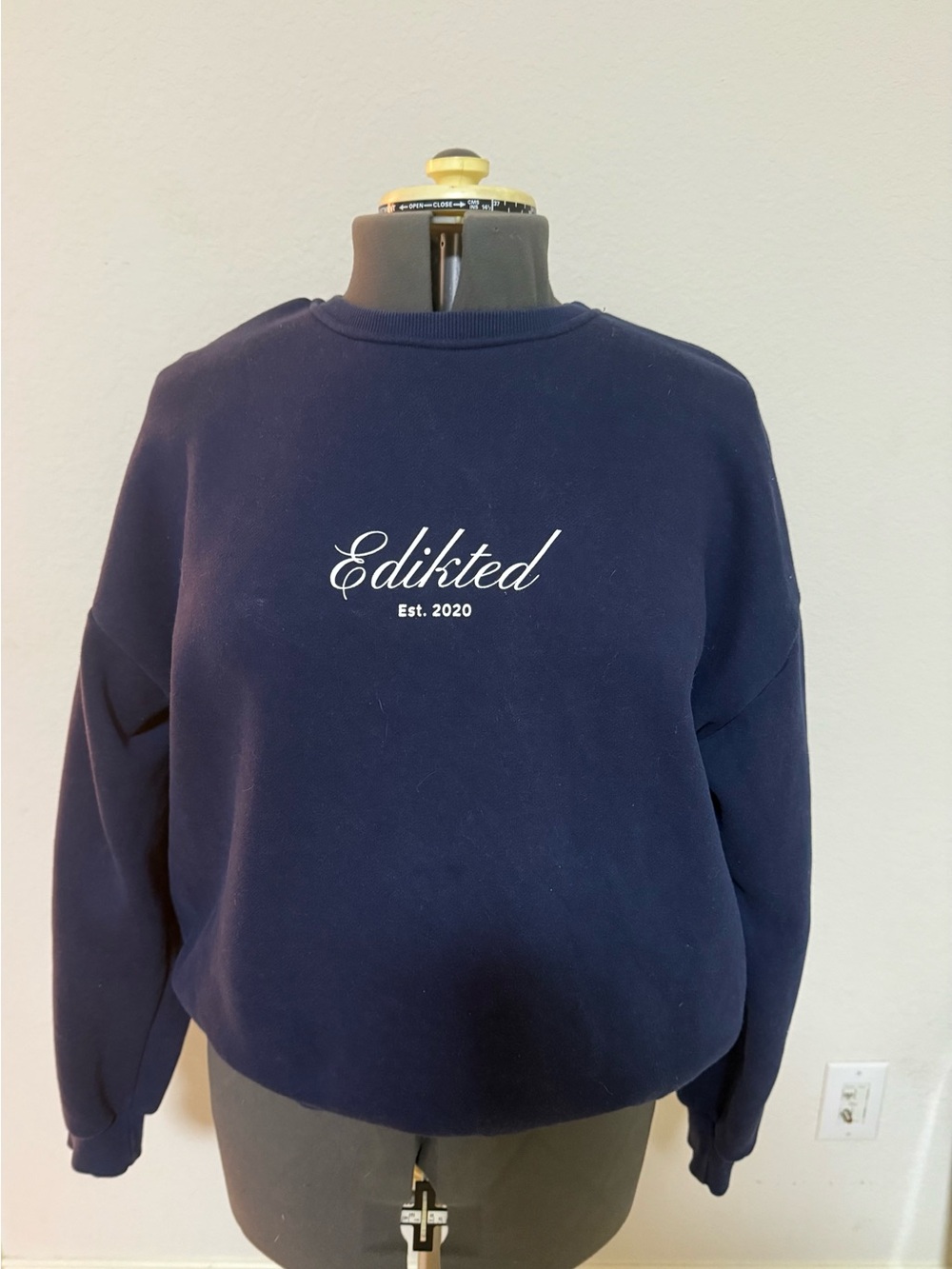 Edikted Navy Crewneck Sweatshirt with Script Logo